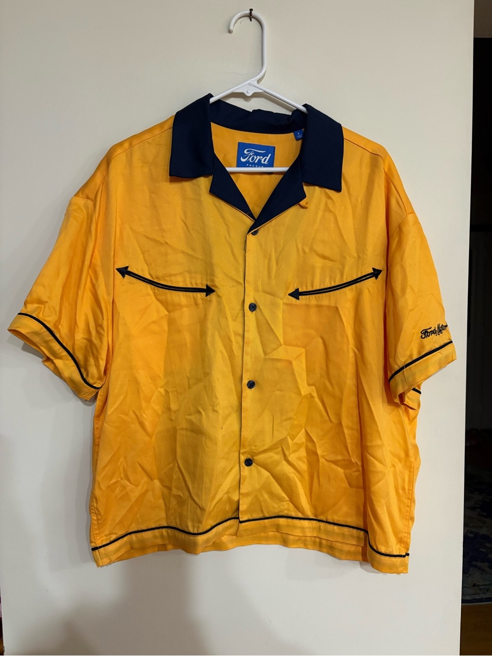 Pacsun Ford Yellow/Blue Short Sleeve Embroidered Button-Up Shirt Size S